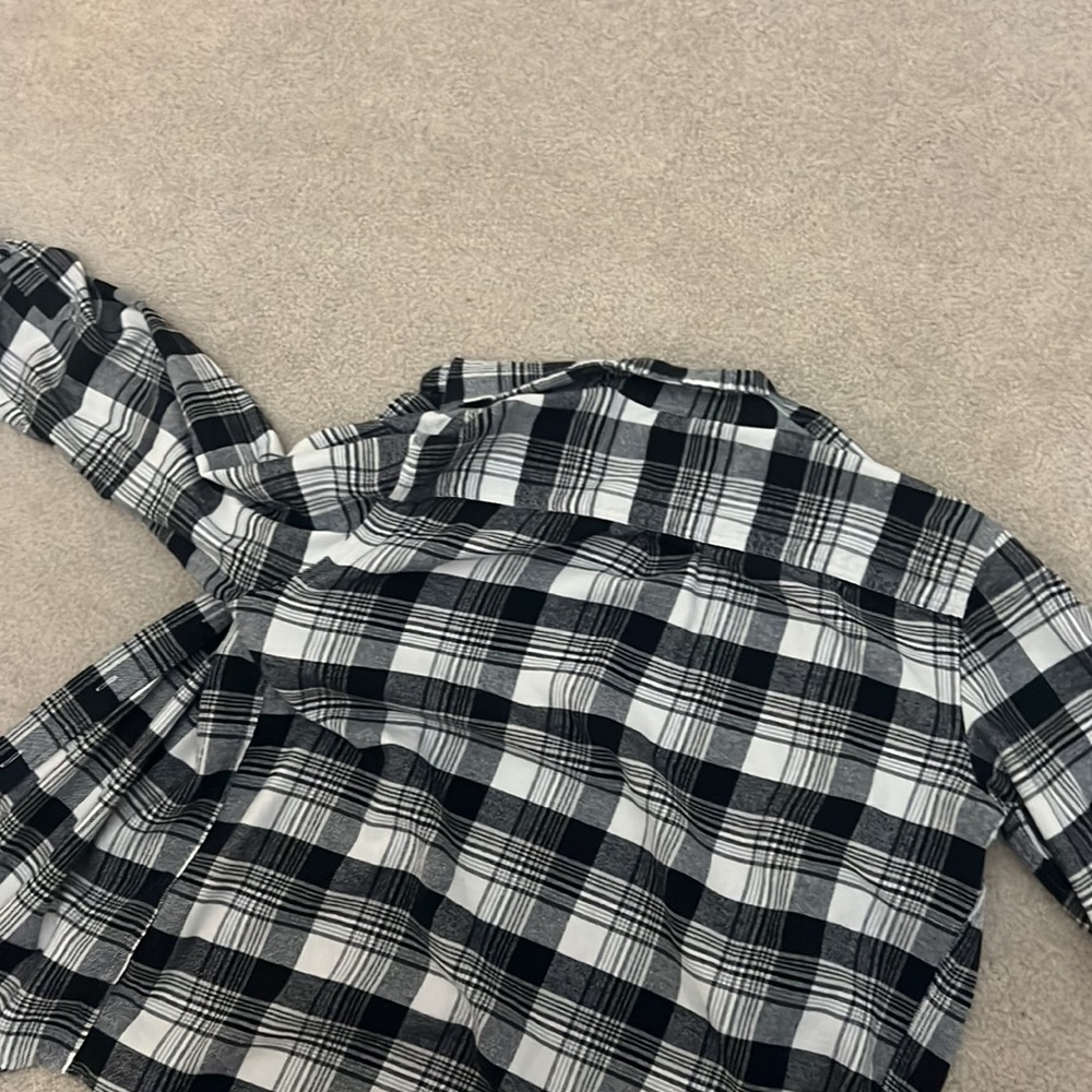 Men’s flannel - Picture 3 of 3